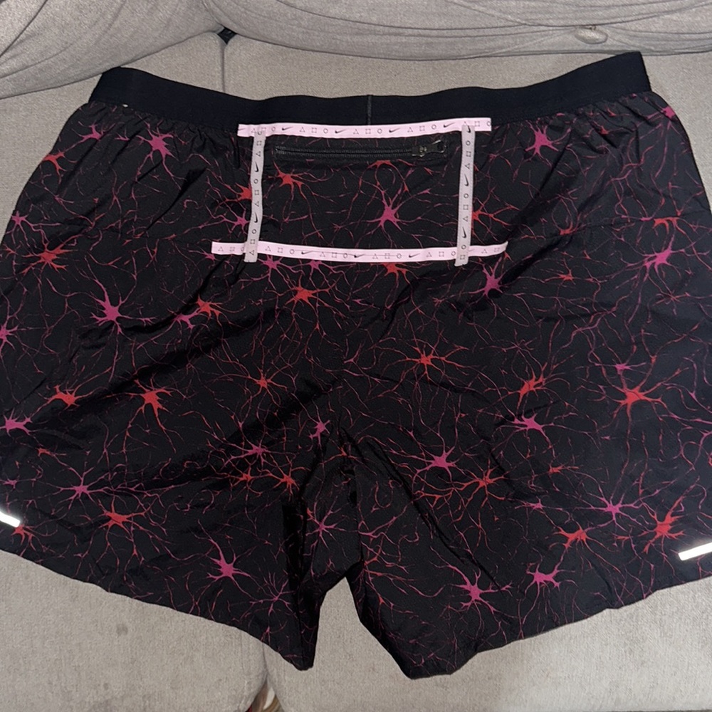 Men’s Nike shorts - Picture 3 of 3